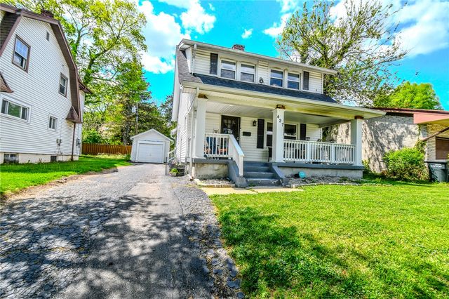 427 Sandalwood Drive, Dayton, OH 45405