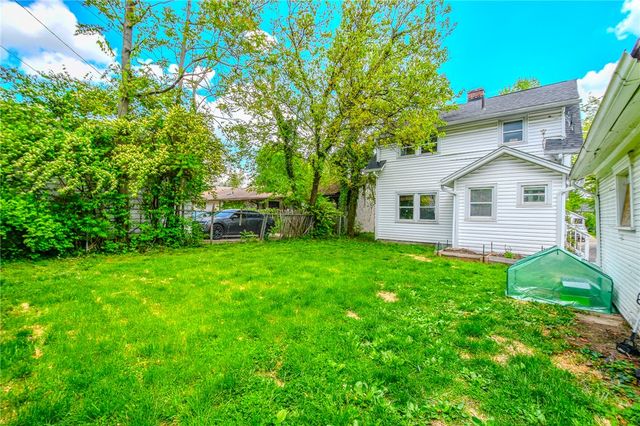427 Sandalwood Drive, Dayton, OH 45405
