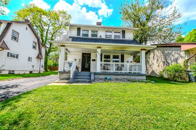 427 Sandalwood Drive, Dayton, OH 45405