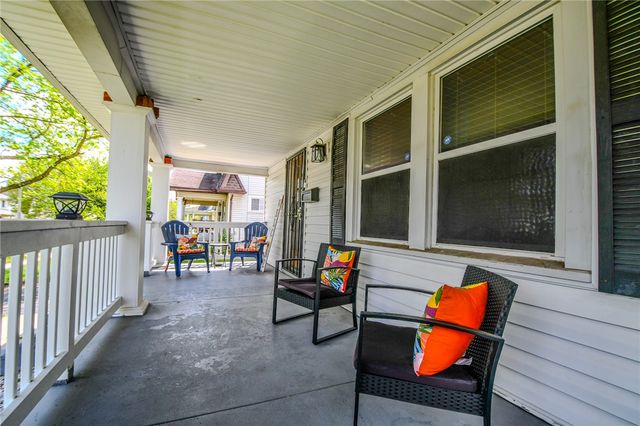 427 Sandalwood Drive, Dayton, OH 45405