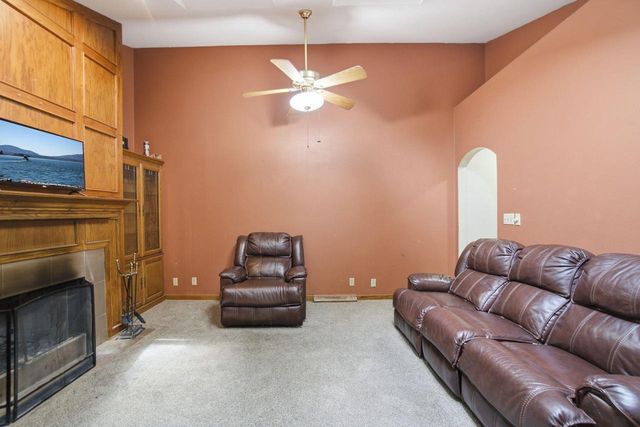 N83W18025 Le Mons DRIVE, Menomonee Falls, WI 53051