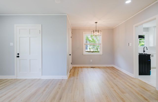 1723 S Fillmore St, Little Rock, AR 72204