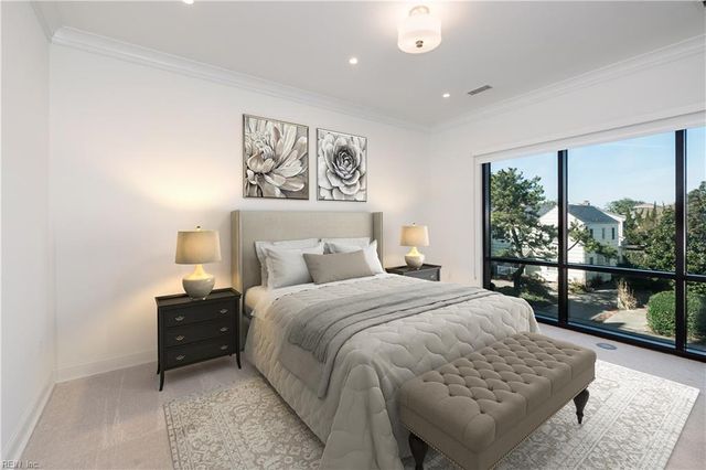 116 42nd ST, Virginia Beach, VA 23451