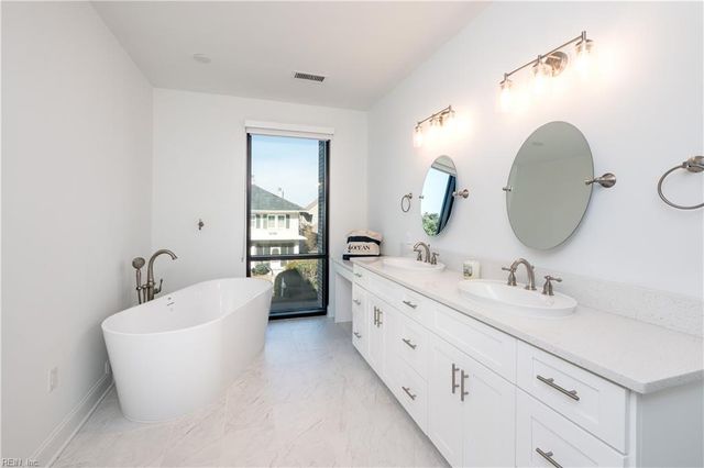 116 42nd ST, Virginia Beach, VA 23451