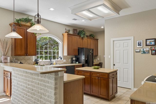19002 Sweet Mary, San Antonio, TX 78255