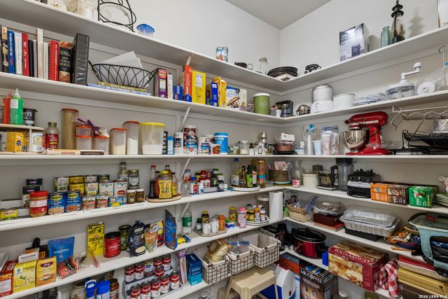 19002 Sweet Mary, San Antonio, TX 78255
