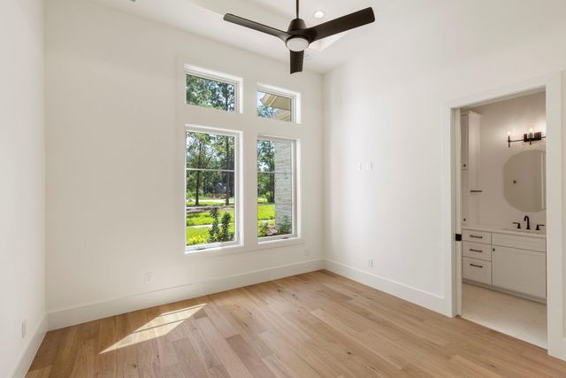 7413 High Meadow Ridge Drive, Montgomery, TX 77316
