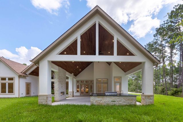 7413 High Meadow Ridge Drive, Montgomery, TX 77316
