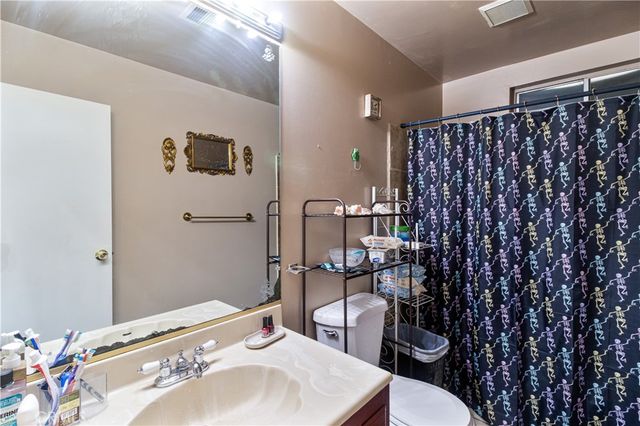 18793 San Bernardino, Bloomington, CA 92316