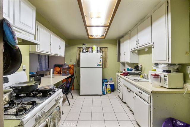 18793 San Bernardino, Bloomington, CA 92316