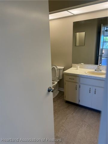 1024 W LAKE DAMON Drive, Avon Park, FL 33825