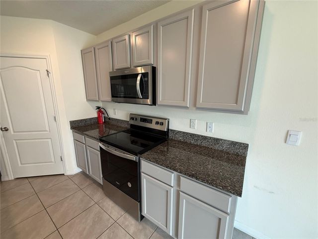 2029 MAPLE RIDGE DRIVE, Zellwood, FL 32798