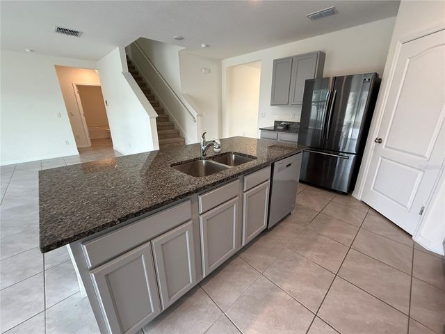 2029 MAPLE RIDGE DRIVE, Zellwood, FL 32798