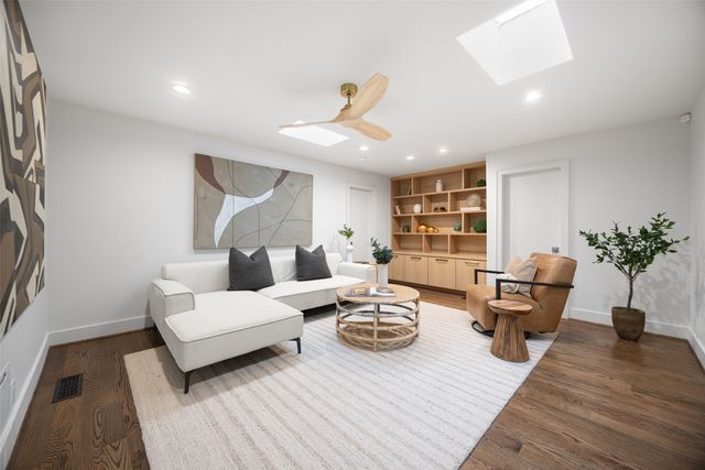 11116 Westmere Circle, Dallas, TX 75230