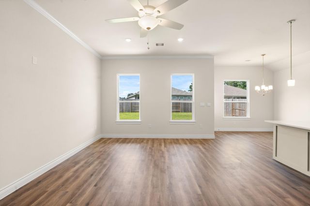 10320 Woodhill Spa Lane, Cleveland, TX 77327
