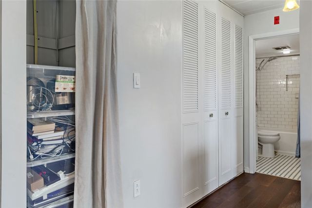 5 Bayard Rd 706, Shadyside, PA 15213