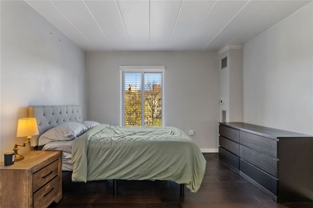 5 Bayard Rd 706, Shadyside, PA 15213