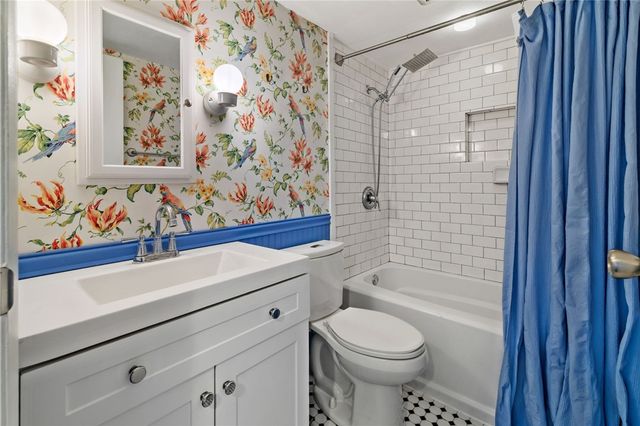 5 Bayard Rd 706, Shadyside, PA 15213