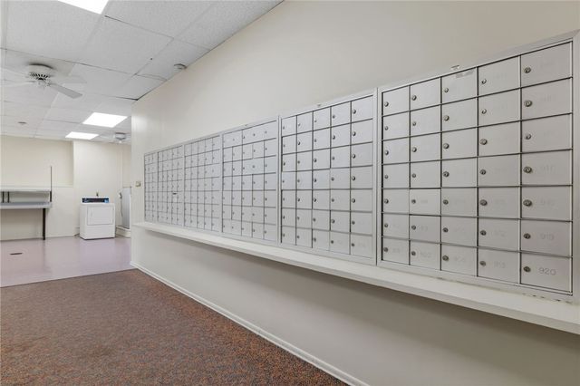 5 Bayard Rd 706, Shadyside, PA 15213