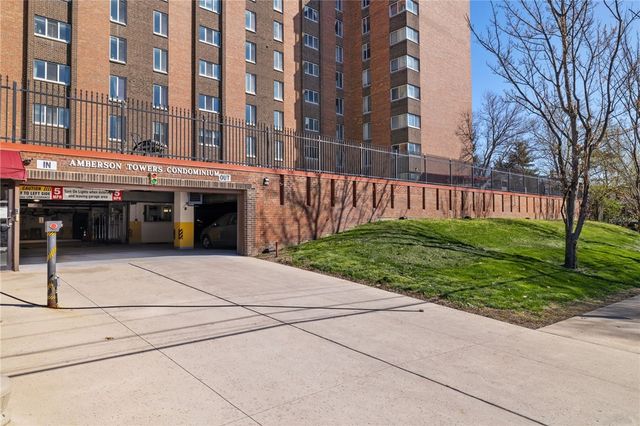 5 Bayard Rd 706, Shadyside, PA 15213