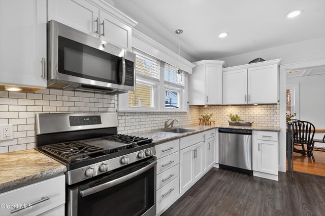 58 Woodrow Court, Troy, NY 12180