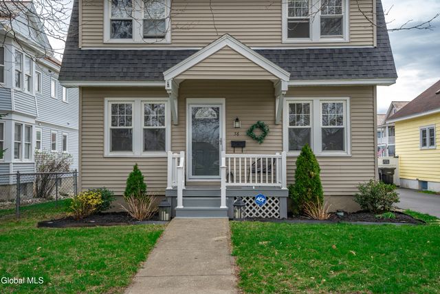 58 Woodrow Court, Troy, NY 12180