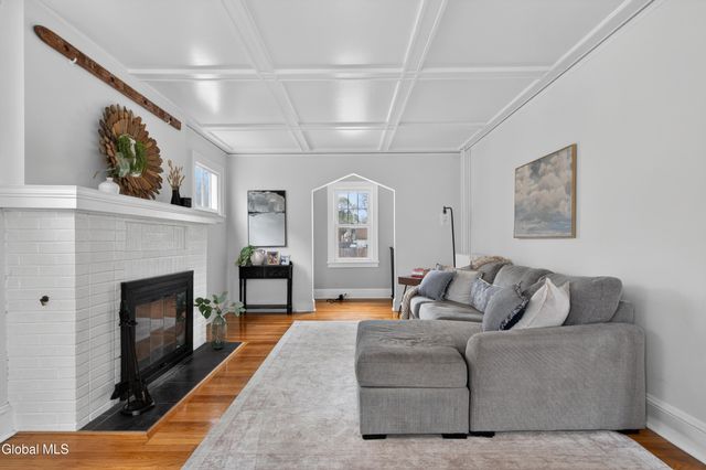 58 Woodrow Court, Troy, NY 12180