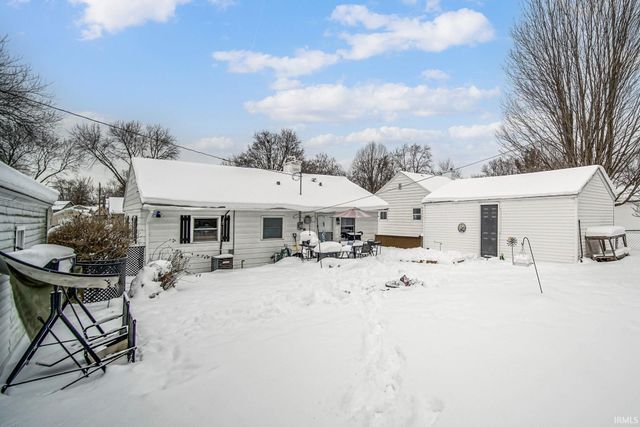 3802 S Carroll Street, South Bend, IN 46614