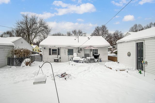 3802 S Carroll Street, South Bend, IN 46614