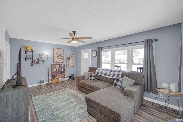 3802 S Carroll Street, South Bend, IN 46614