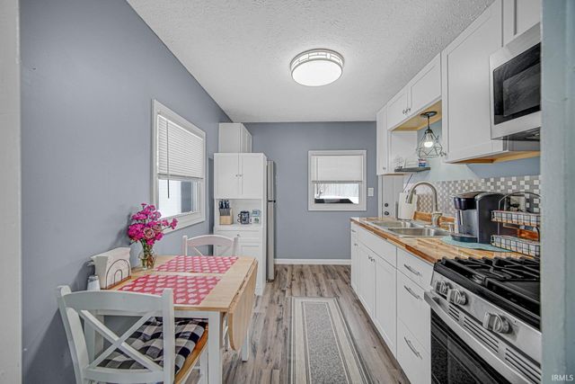 3802 S Carroll Street, South Bend, IN 46614