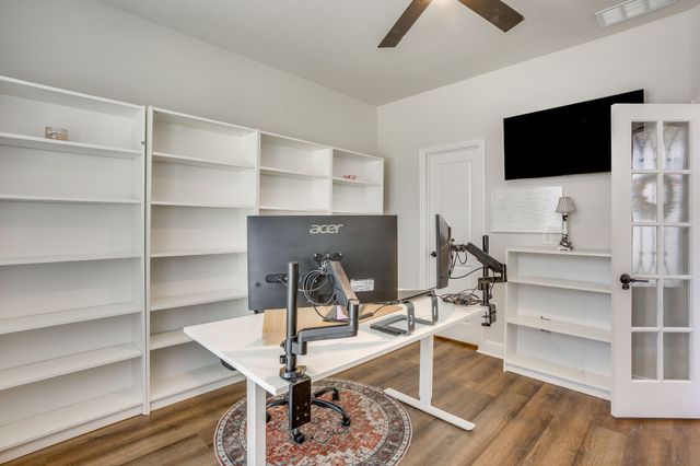 222 Shawnee Trail, Alvarado, TX 76009