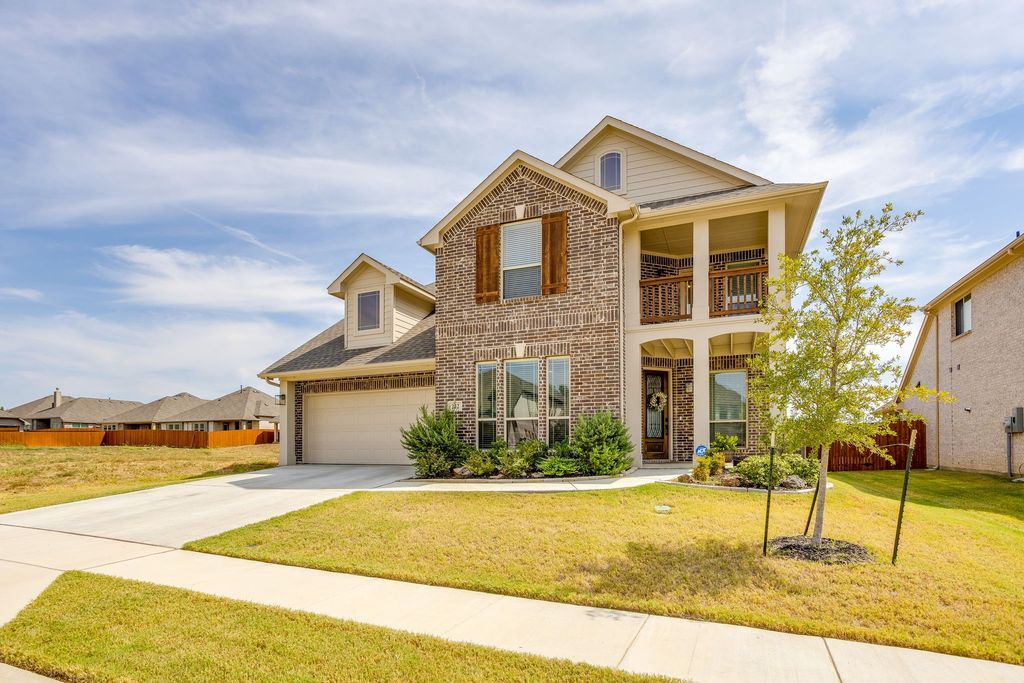 222 Shawnee Trail, Alvarado, TX 76009 — photo 2
