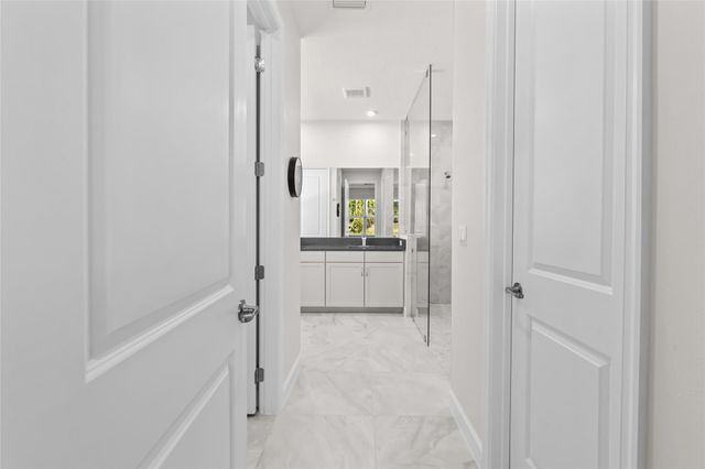 9181 SW Remy Ln, Port St Lucie, FL 34987