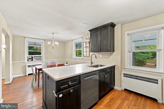 203 CANTERBURY RD, Havertown, PA 19083