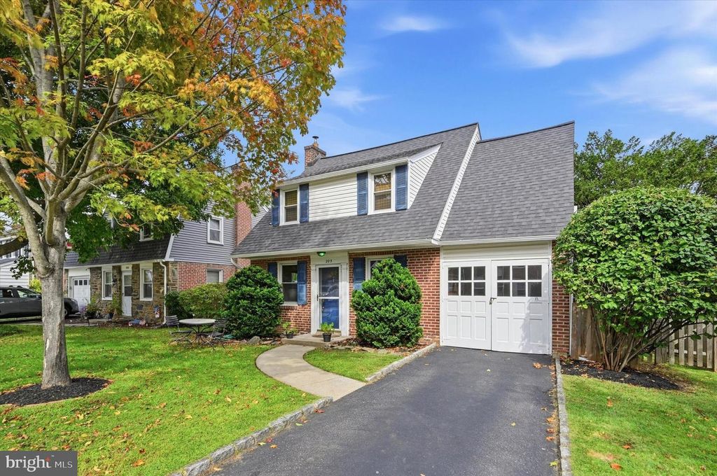 203 CANTERBURY RD, Havertown, PA 19083 — exterior