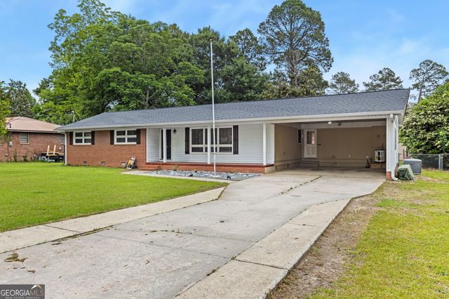 820 Glenwood Avenue, Perry, GA 31069
