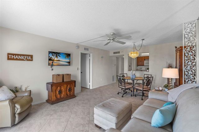 4900 BRITTANY DRIVE S 808, St Petersburg, FL 33715