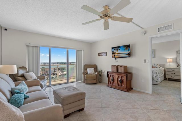 4900 BRITTANY DRIVE S 808, St Petersburg, FL 33715