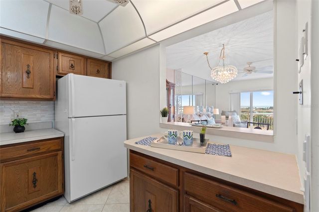 4900 BRITTANY DRIVE S 808, St Petersburg, FL 33715