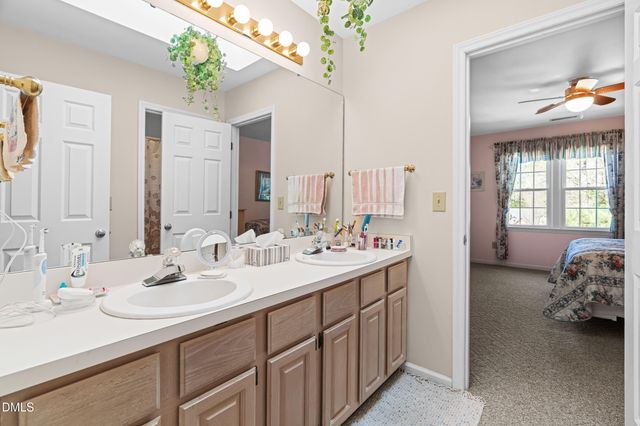 17 Renwick Court, Raleigh, NC 27615