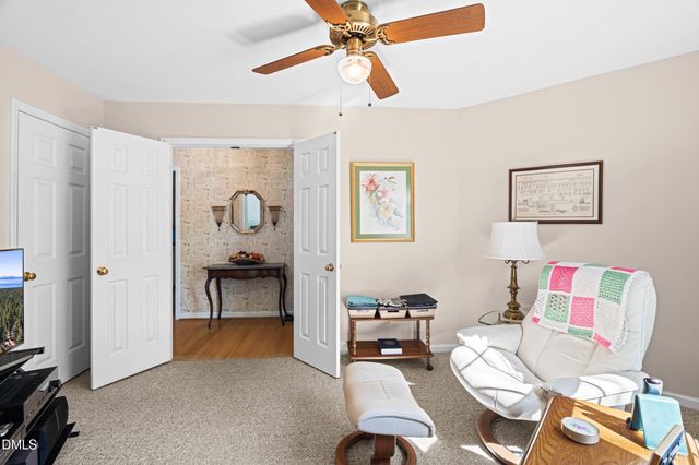 17 Renwick Court, Raleigh, NC 27615