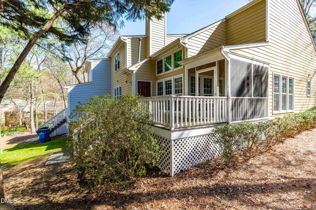 17 Renwick Court, Raleigh, NC 27615