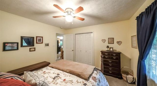 712 Honeysuckle Lane, Temple, GA 30179