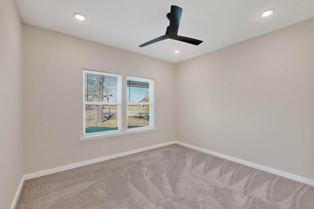 500 Ennis Scott Street, Ferris, TX 75125