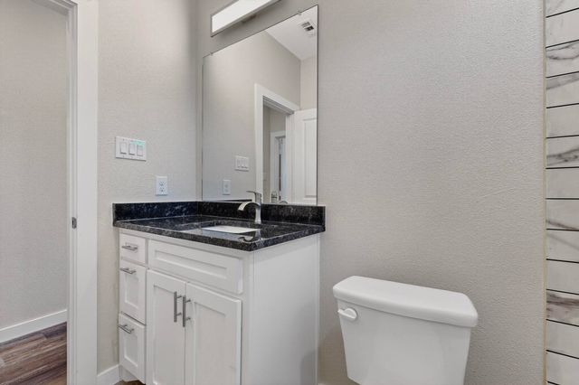 500 Ennis Scott Street, Ferris, TX 75125