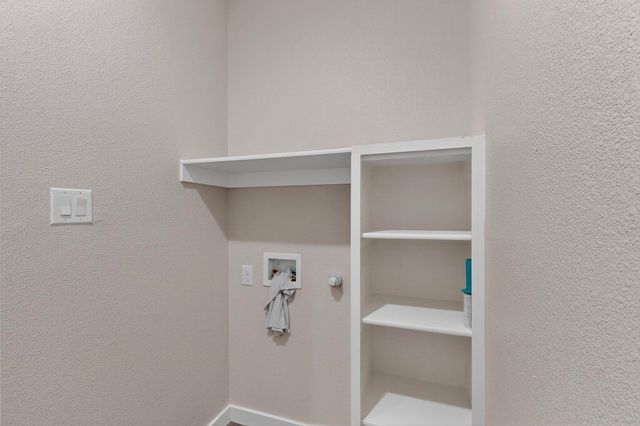 500 Ennis Scott Street, Ferris, TX 75125