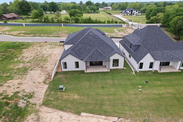 3315 Aspen Ridge Road, Tulsa, OK 74132