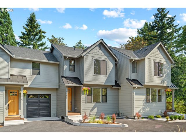 3793 Sw Iowa St, Portland, OR 97221