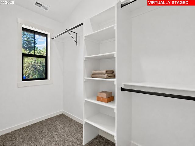 3793 Sw Iowa St, Portland, OR 97221